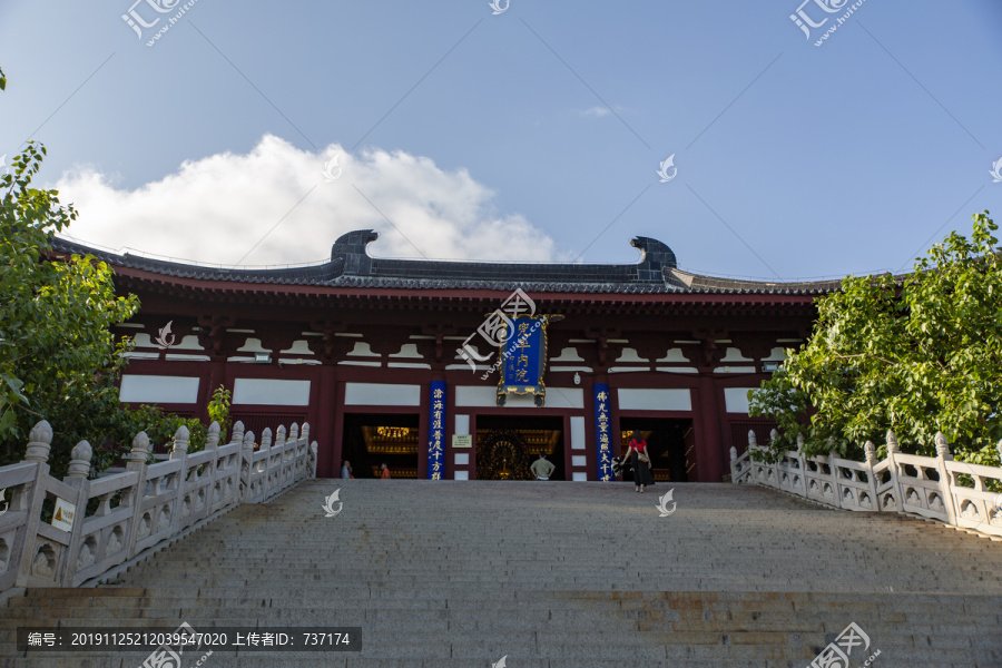 南山寺兜帅内院