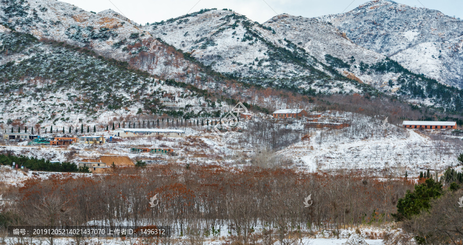 北方冬日美丽的雪后风光