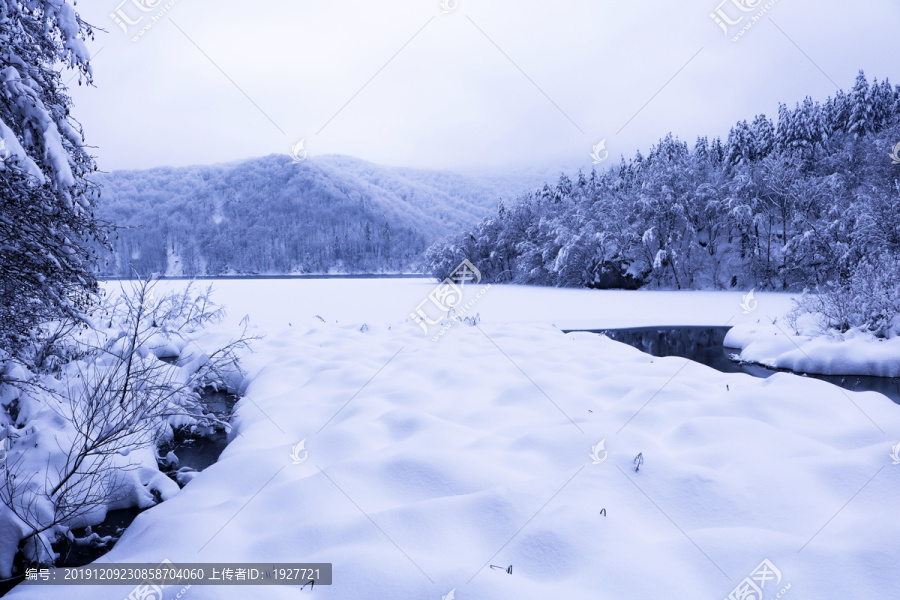 雪湖