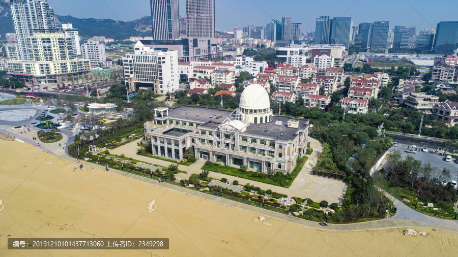 航拍青岛崂山区石老人海水浴场