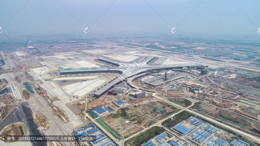 航拍正在建设中的胶东国际机场