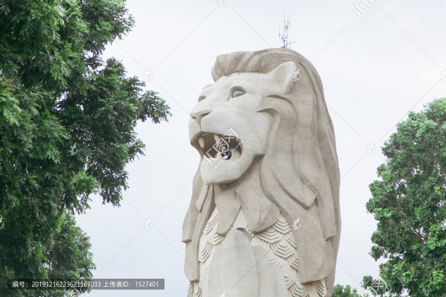 新加坡鱼尾狮雕塑
