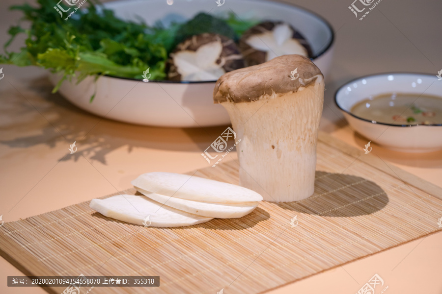 麻辣烫蘑菇