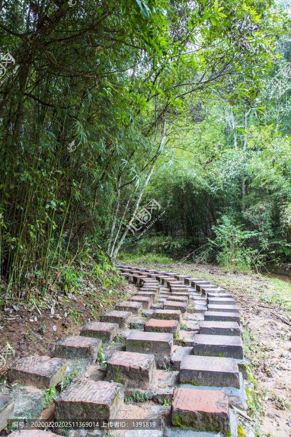 韶关丹霞山