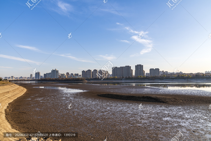 河边住宅建筑