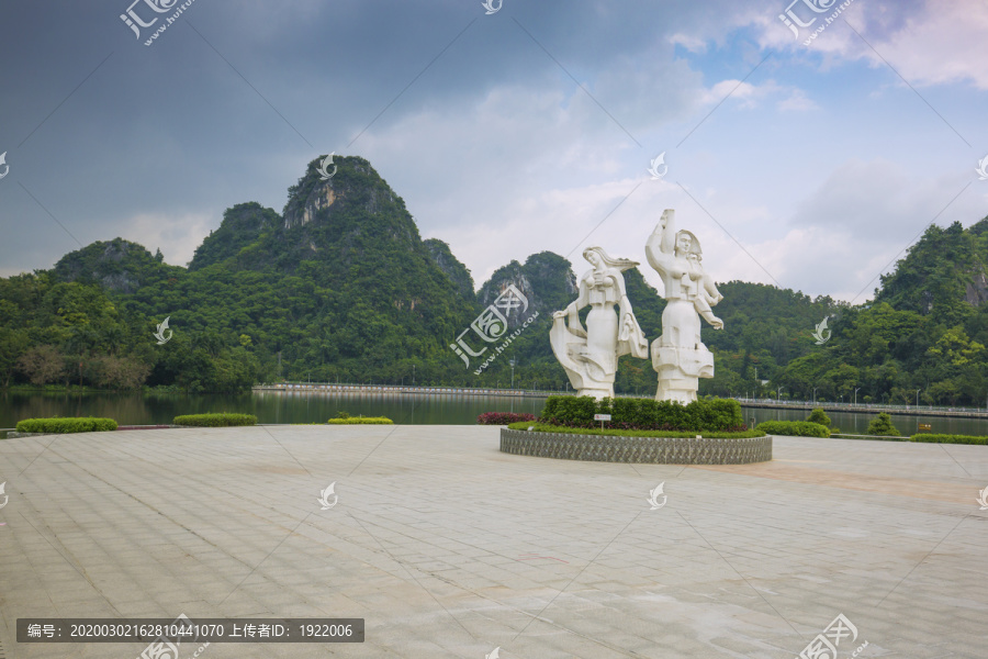 云浮蟠龙天湖景区