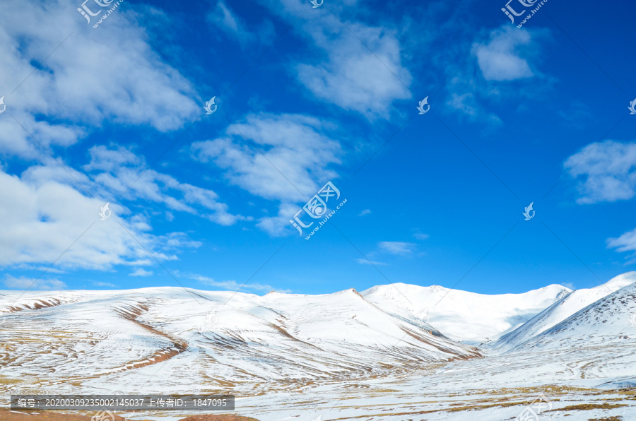 高原初雪