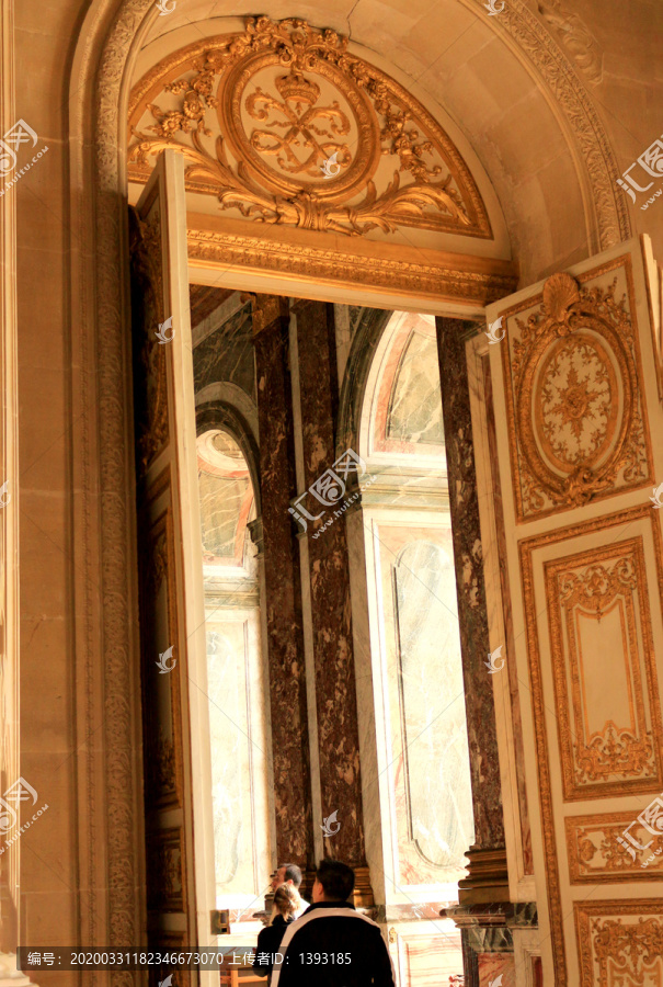 凡尔赛宫的门窗