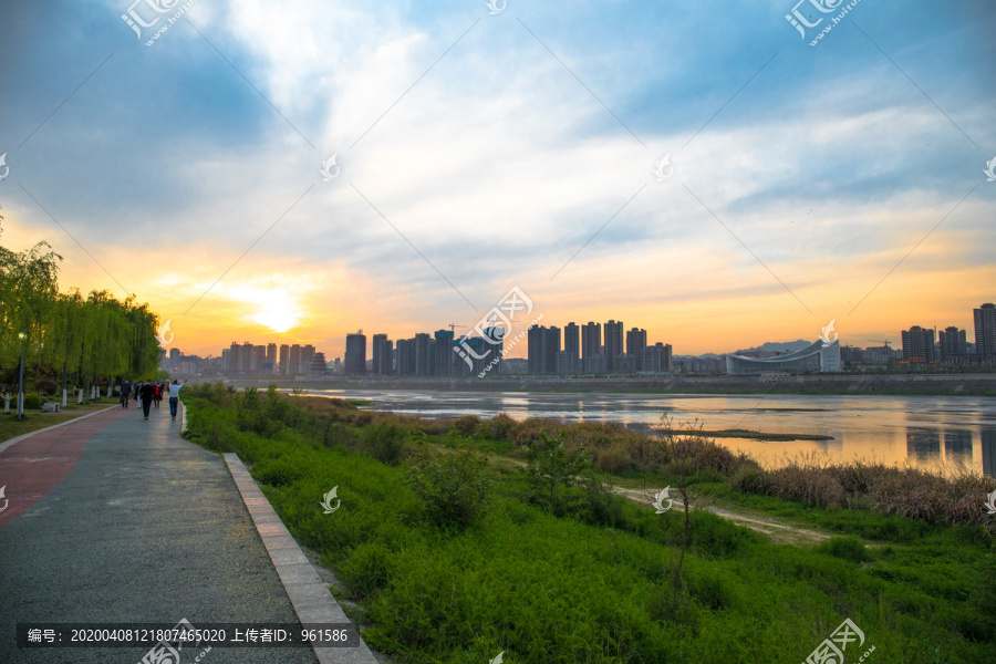 安康城区江景夜景4655