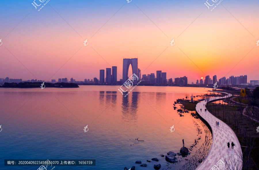 苏州金鸡湖夜景