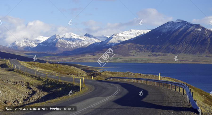 冰岛北部贫瘠的土地