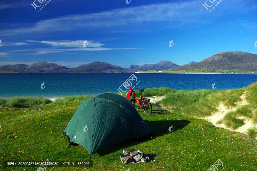 苏格兰哈里斯岛上的露营地