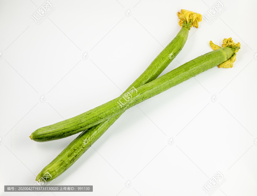两根丝瓜