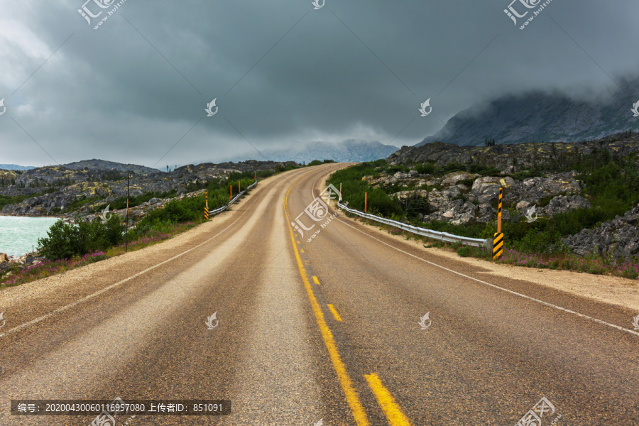 山里的风景路