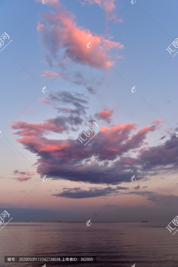 蓝天大海
