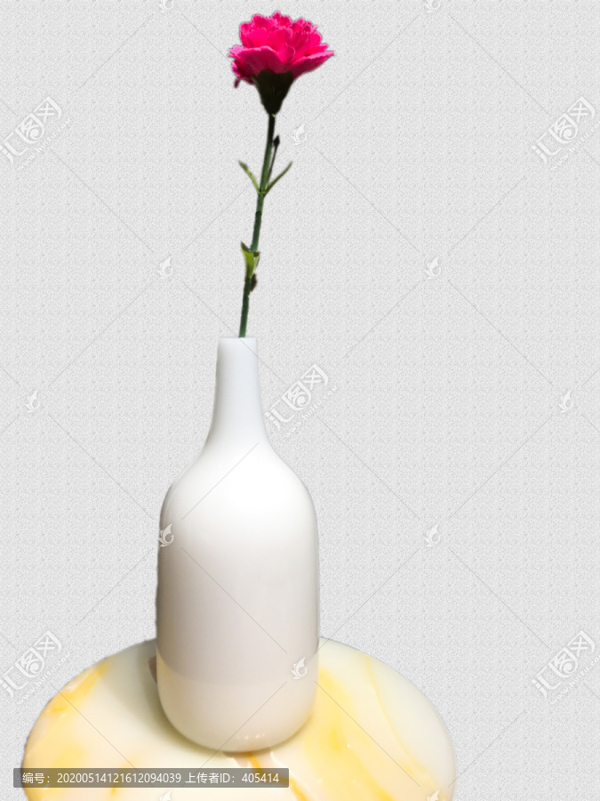 玉雕花瓶