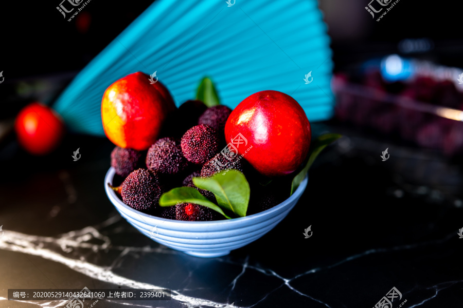 杨梅水果油桃