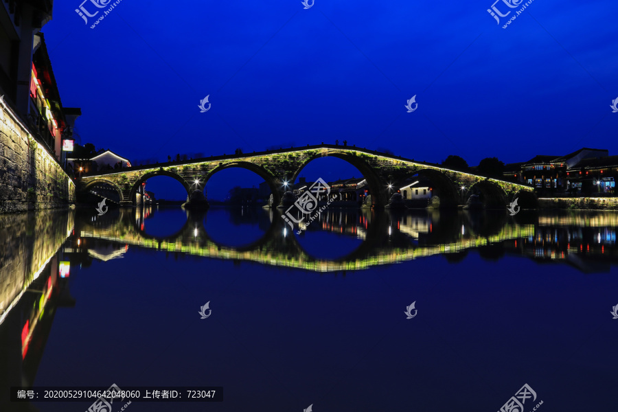 塘栖古镇广济桥夜色