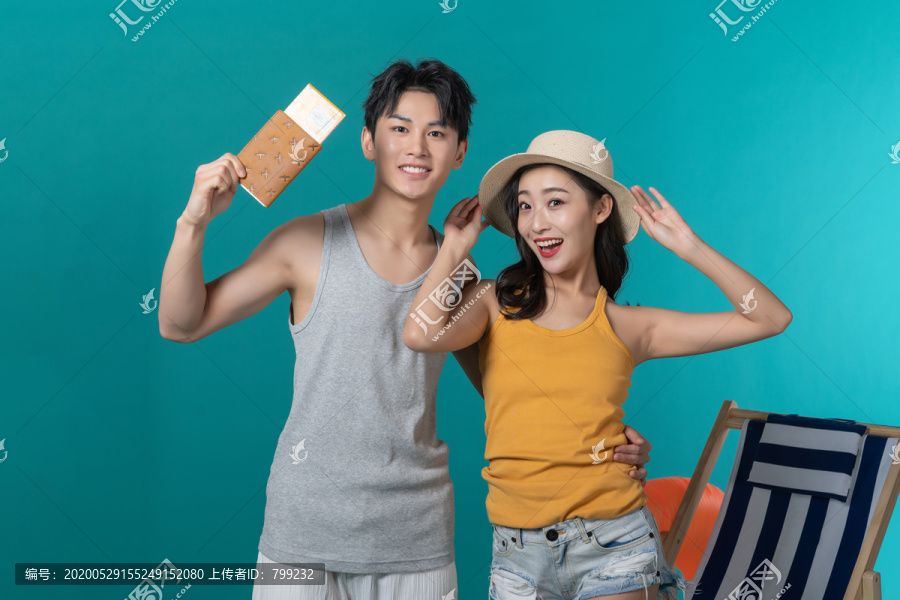 棚拍夏日造型年轻情侣