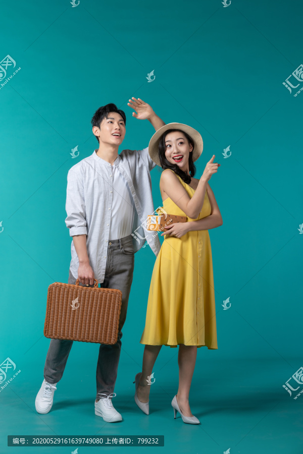 棚拍年轻情侣