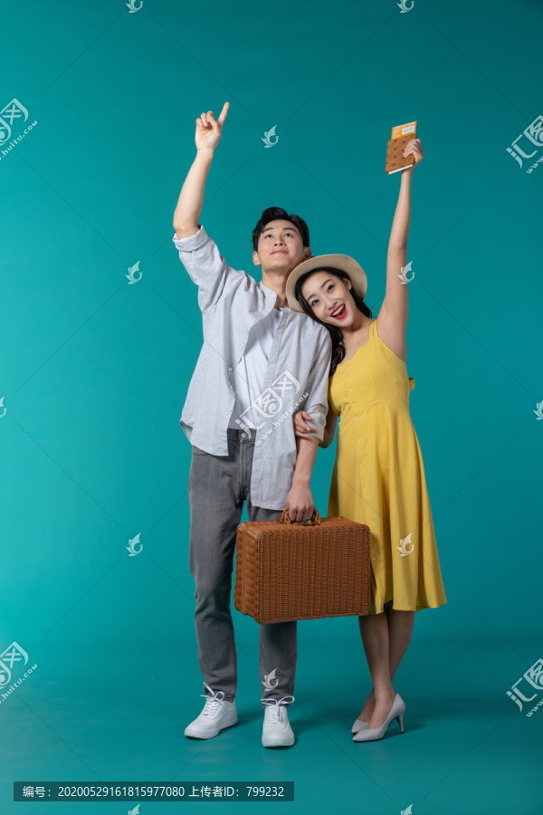 棚拍年轻情侣