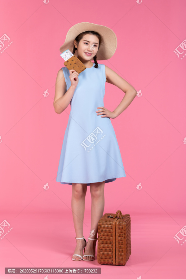 棚拍年轻女子