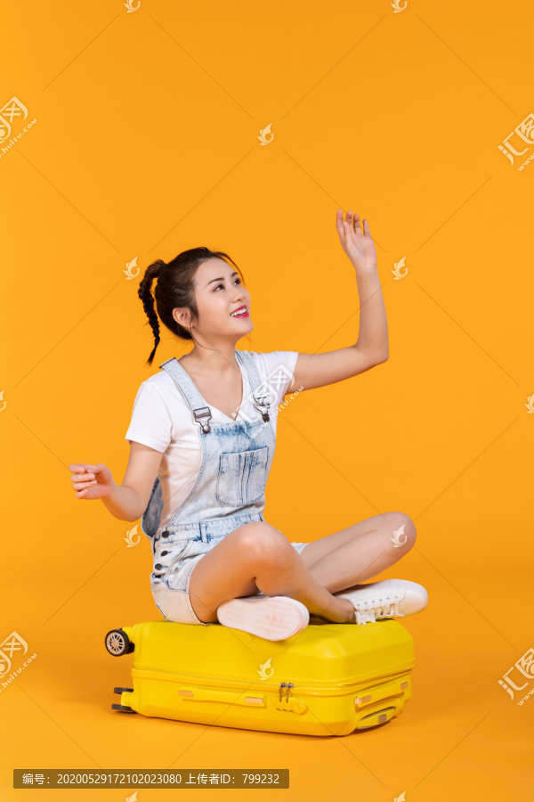 棚拍年轻女子