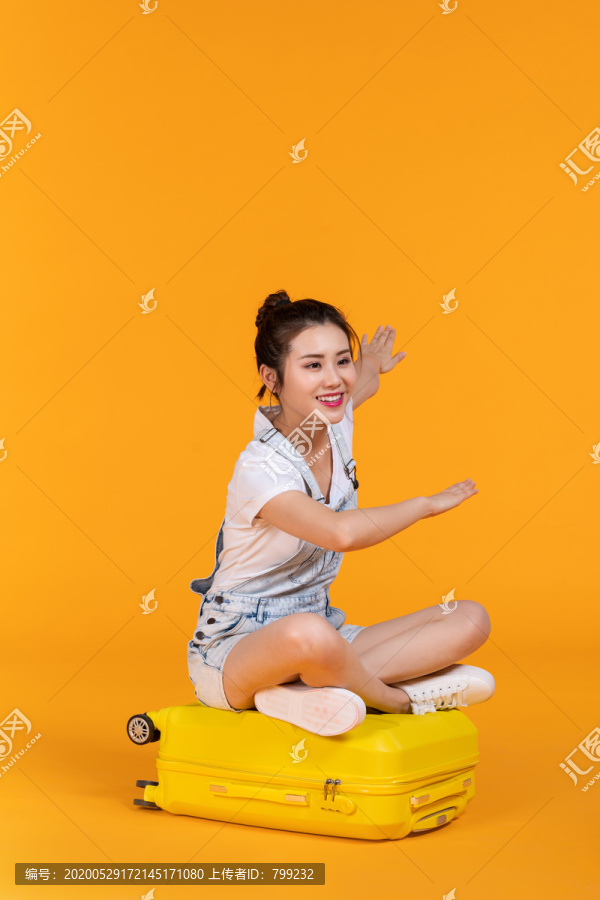 棚拍年轻女子