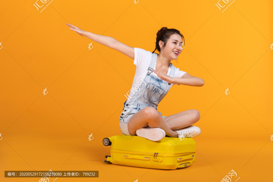 棚拍年轻女子