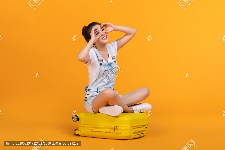 棚拍年轻女子