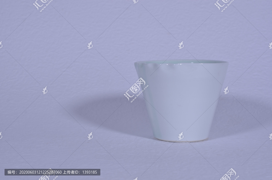 日本白瓷茶杯