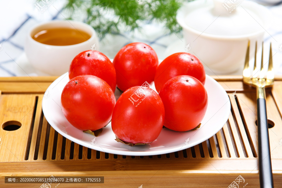 小甜柿子