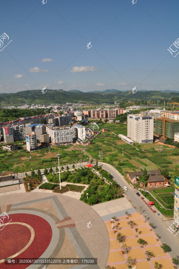广场公司G