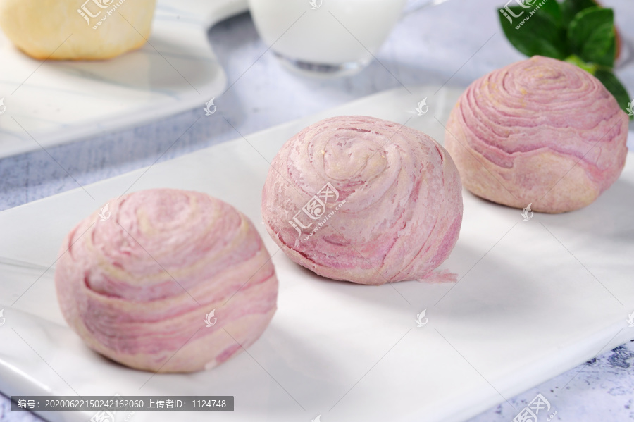 紫薯红豆酥