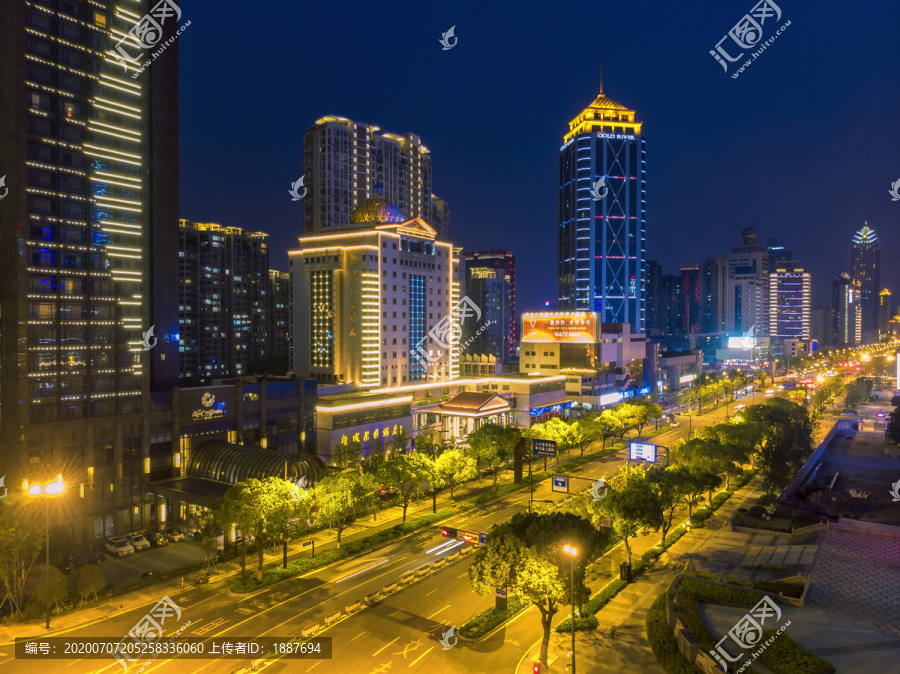 苏州狮山路夜景