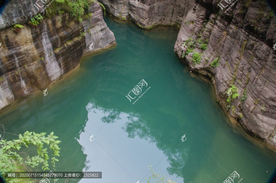 云台山水