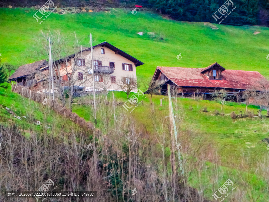 阿尔卑斯山区木屋