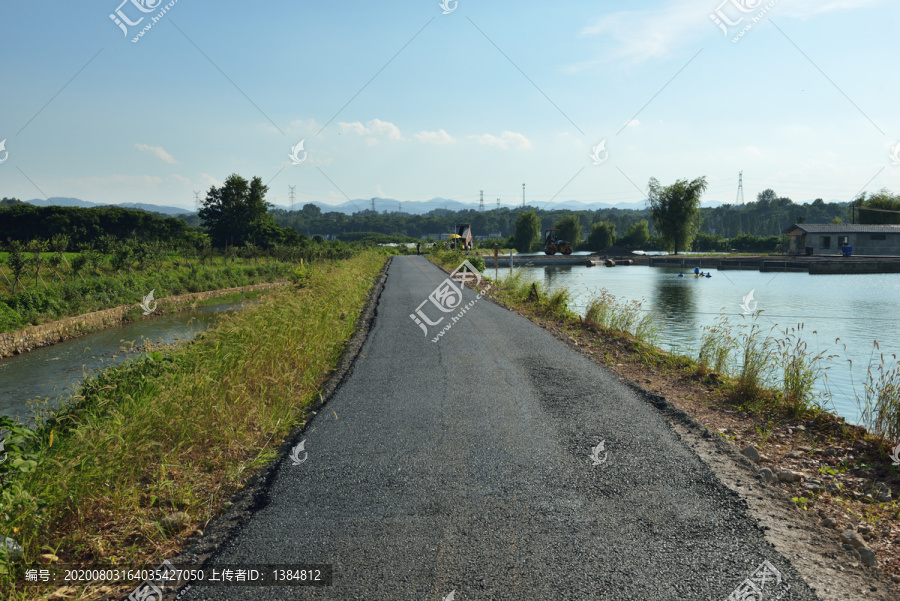 柏油路