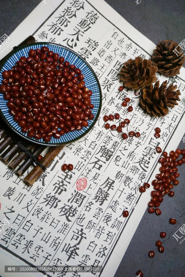 古风红豆