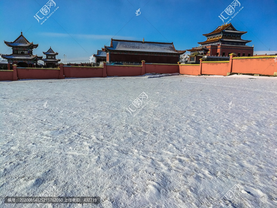 雪原寺庙