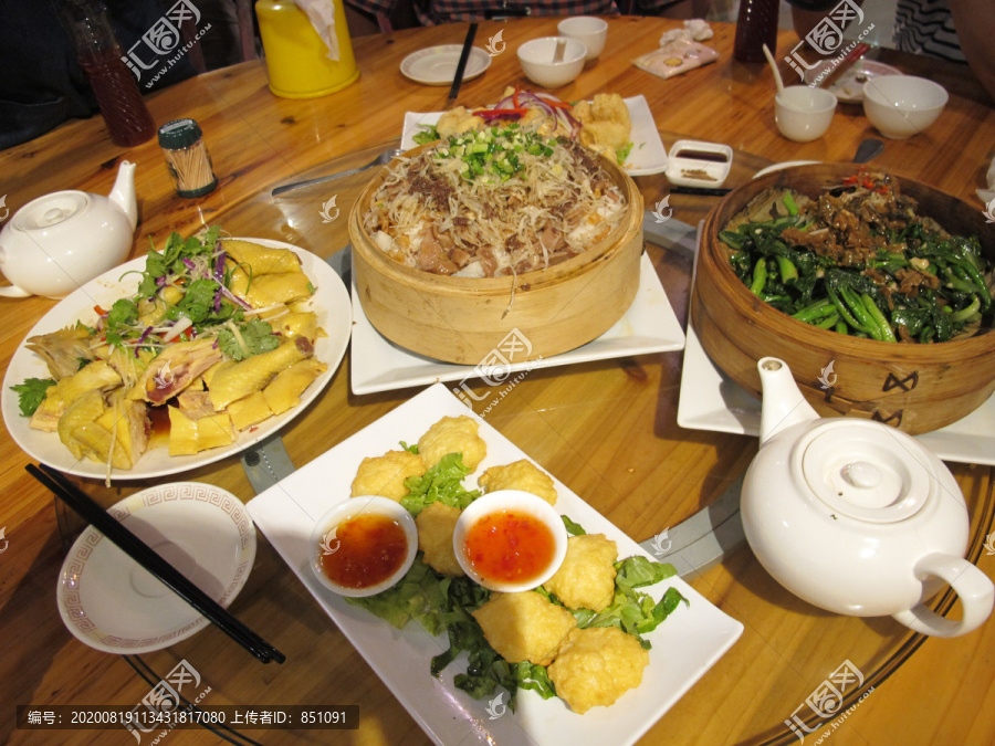 在香港旅游风光和各种美食