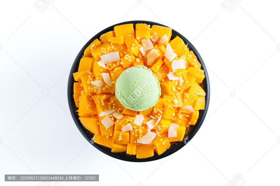 芒果牛奶冰淇淋冰沙