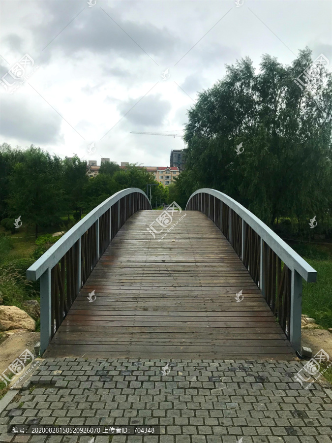 公园小桥流水