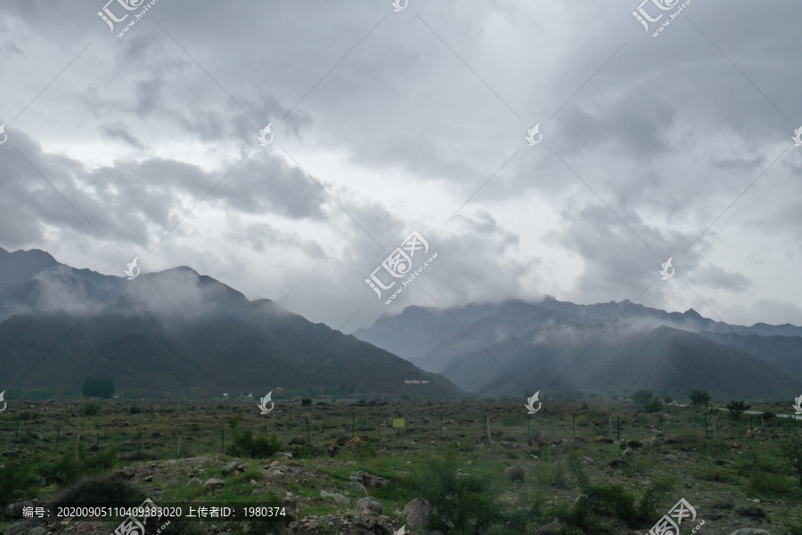 宁夏银川贺兰山拜寺口