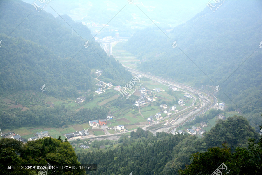 清江方山