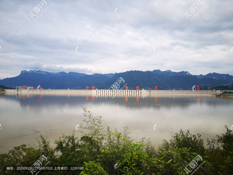 三峡大坝