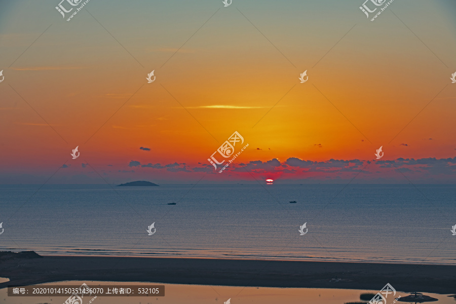 海上升红日