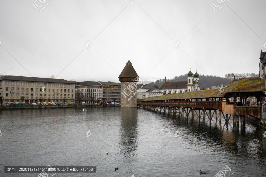 瑞士古老木桥