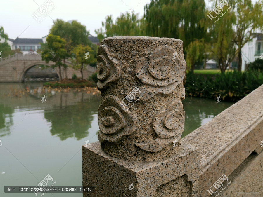 中国元素石雕祥云柱