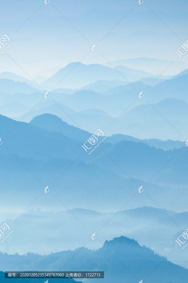 水墨青山